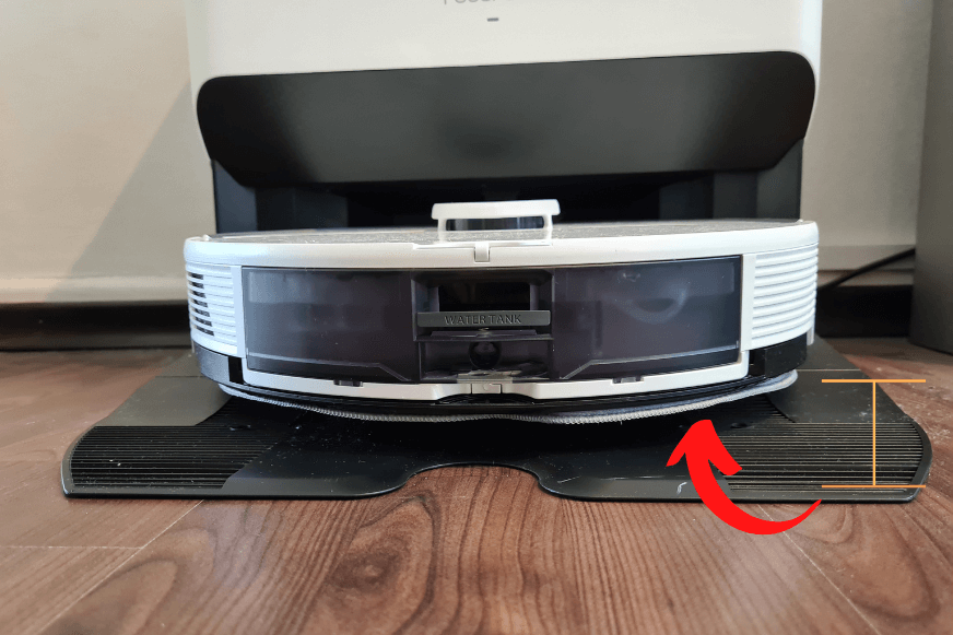 Салфетка Roborock S7 Pro Ultra остается в поднятом состоянии после очистки